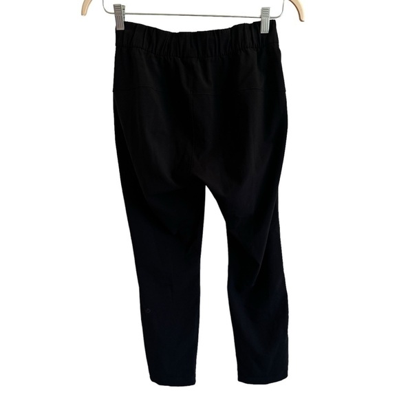 Lululemon On The Fly Pant *Woven 28", Black, Size 4 - Picture 8 of 11